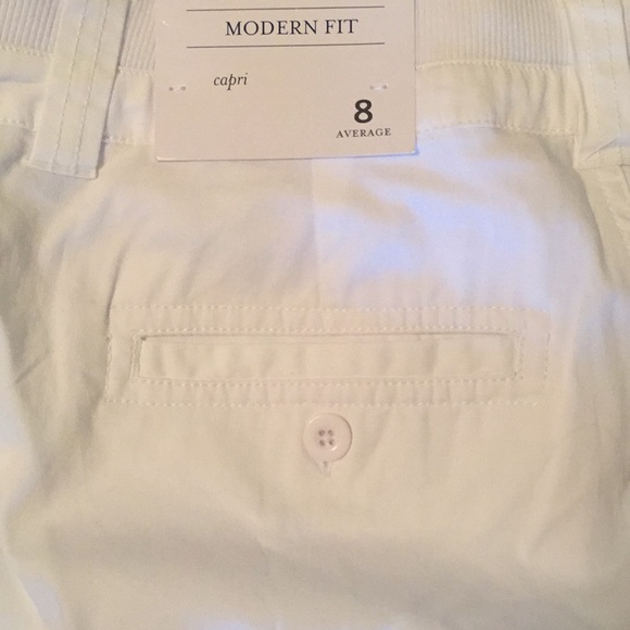 Modern fit Capri. NWT 8 average - Picture 4 of 4